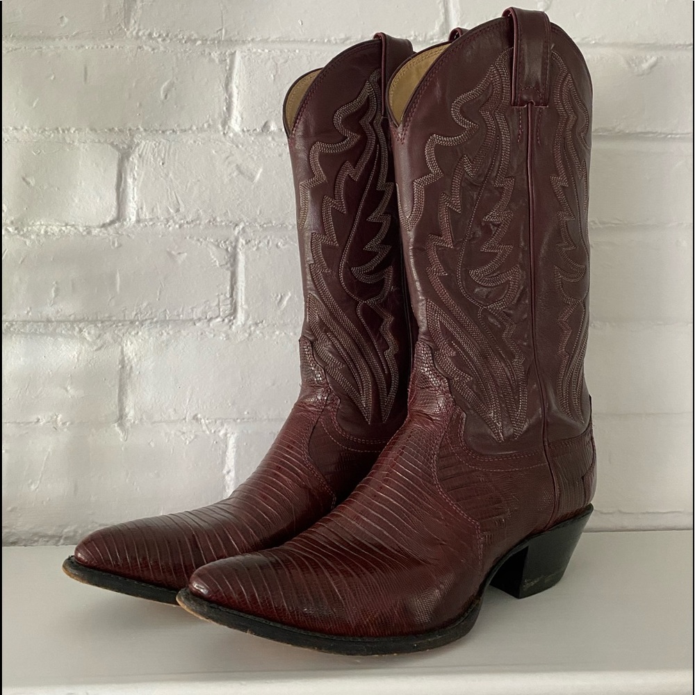 Justin Women’s Iguana Lizard Burgundy Boots